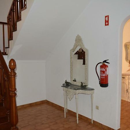 Villa Paraiso - 4 Bedrooms And Pool Albufeira Dış mekan fotoğraf