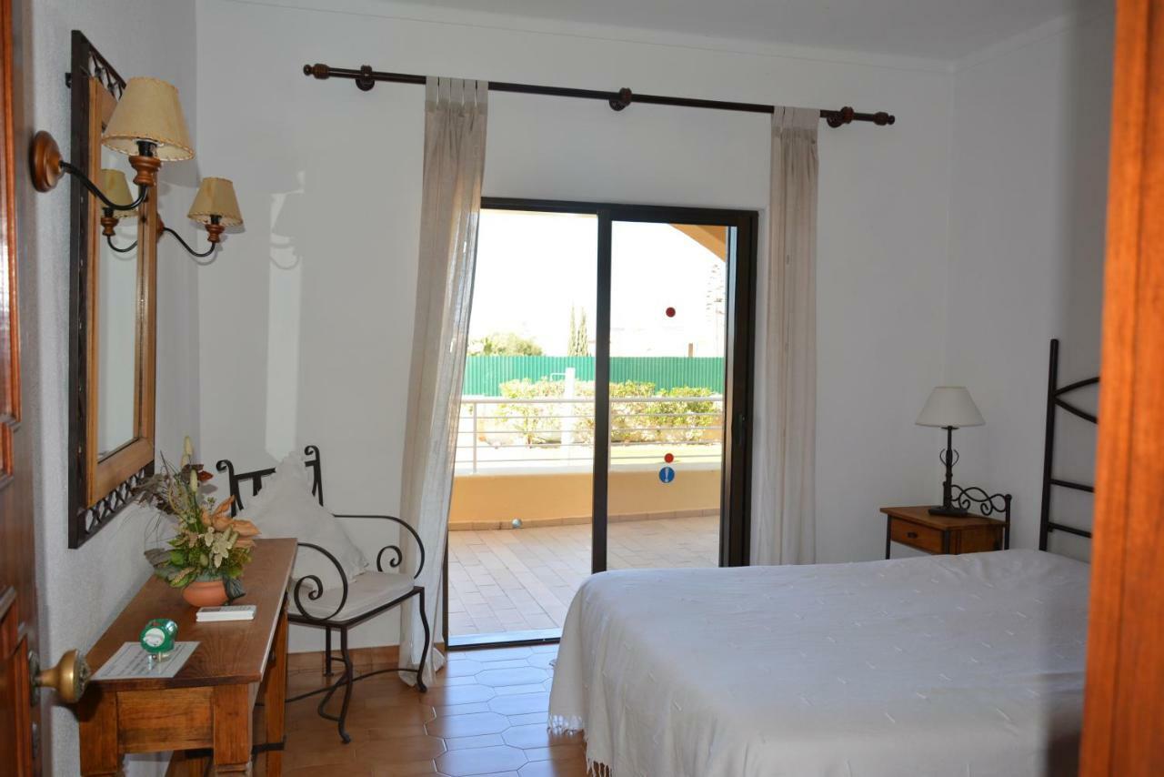 Villa Paraiso - 4 Bedrooms And Pool Albufeira Dış mekan fotoğraf