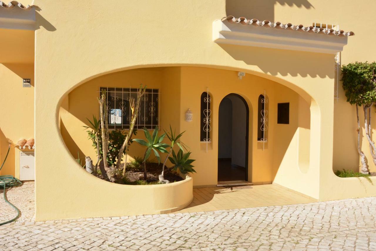 Villa Paraiso - 4 Bedrooms And Pool Albufeira Dış mekan fotoğraf